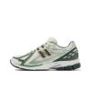 뉴발란스 x 에메 레온 도르 1906R 제이드 M1906RL1